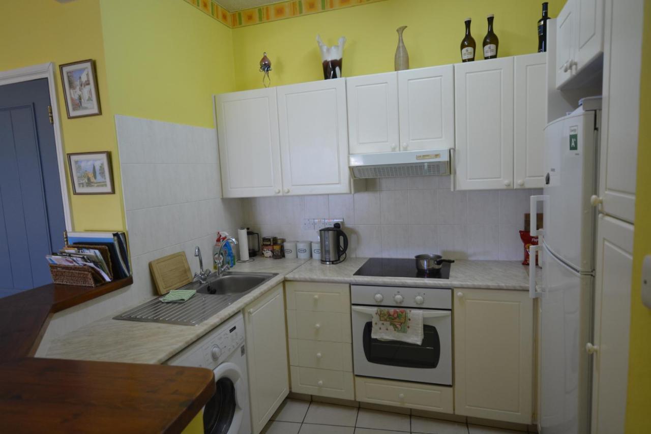 Kings Palace Apartment